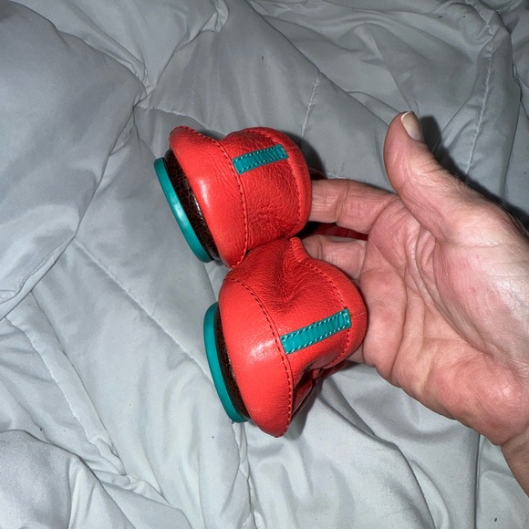 Tieks Coral Size 8 - Picture 3 of 6